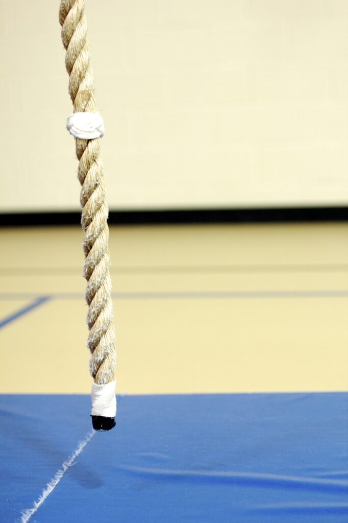 climbing, rope, gym-670066.jpg